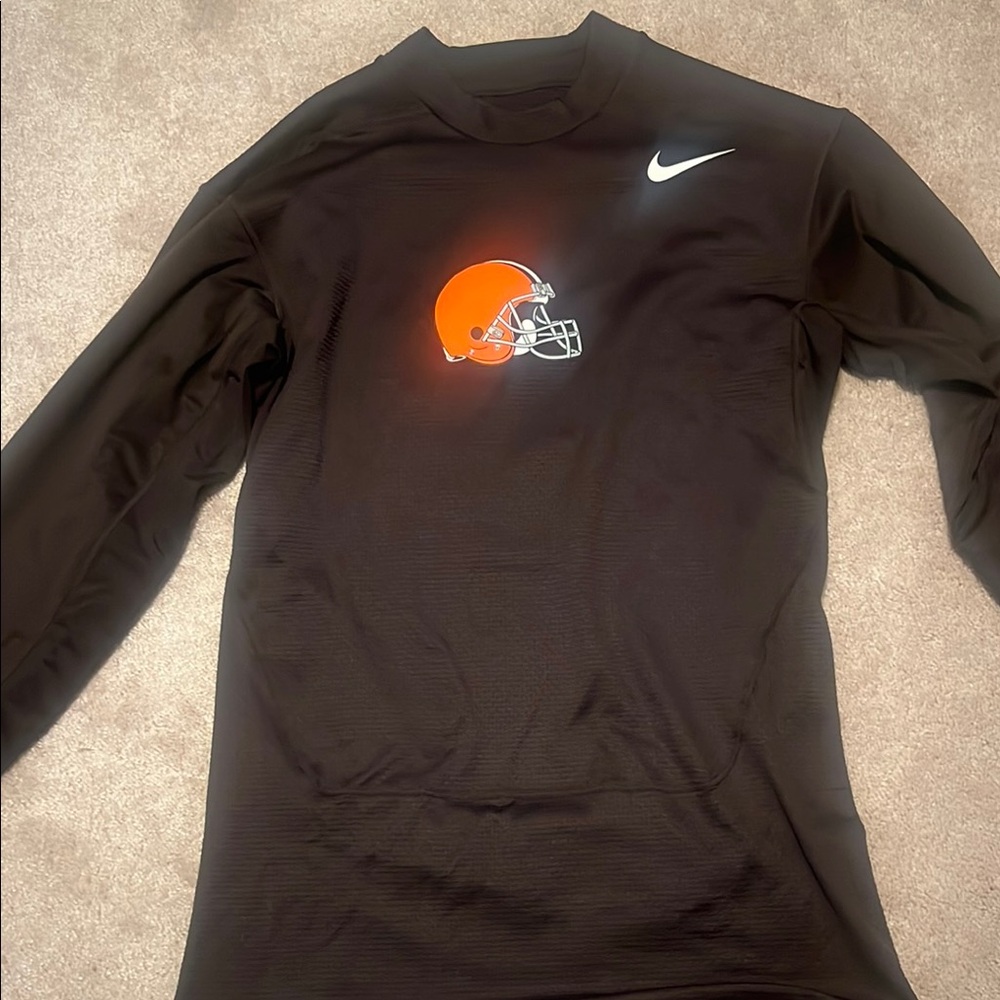 Nike browns Long Sleeve thermo long sleeve